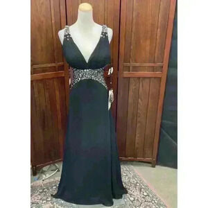 Alyce Paris Women's Black Formal Evening Gown Size 0 V-Neck Long Dress